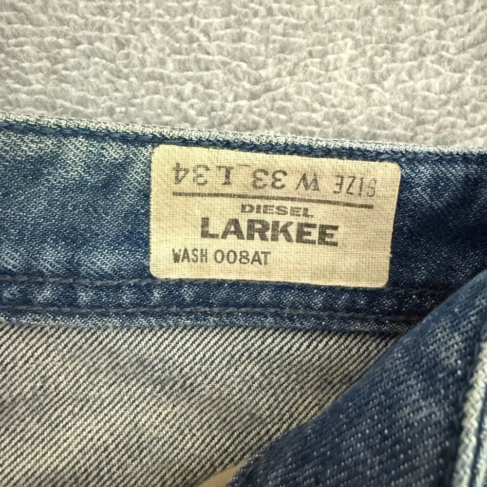 Diesel Larkee Mens Regular Straight Jeans Blue Wash 008AT Size 33x32 Hemmed